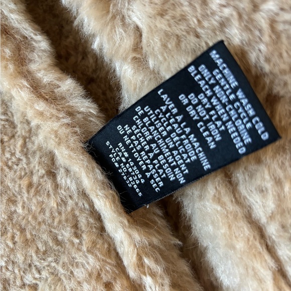 7 for all mankind faux fur vest - Picture 5 of 8